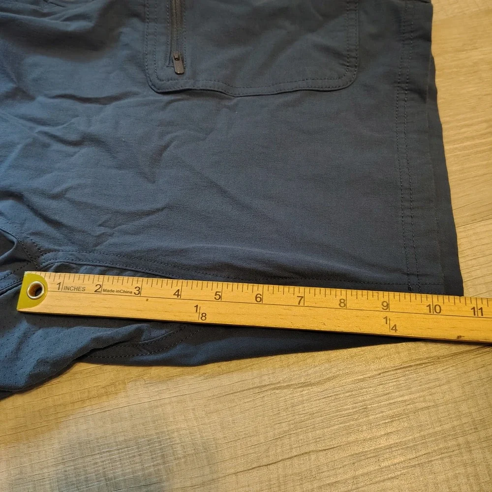 Huk Mens Performance Fishing Shorts Navy Blue Cargo Pockets Size M Medium